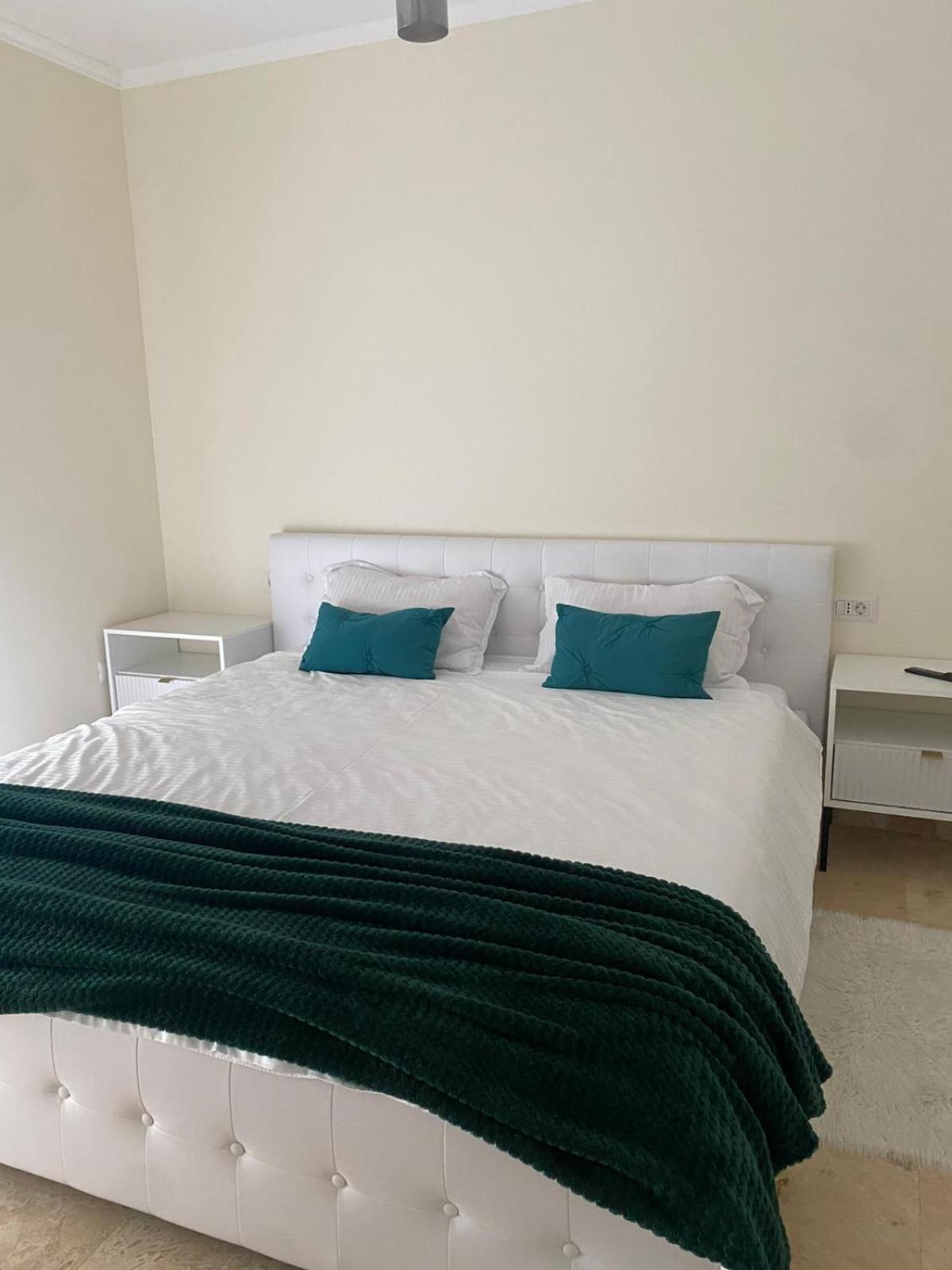 Rmr Luxury Apartaments Timişoara Exteriör bild