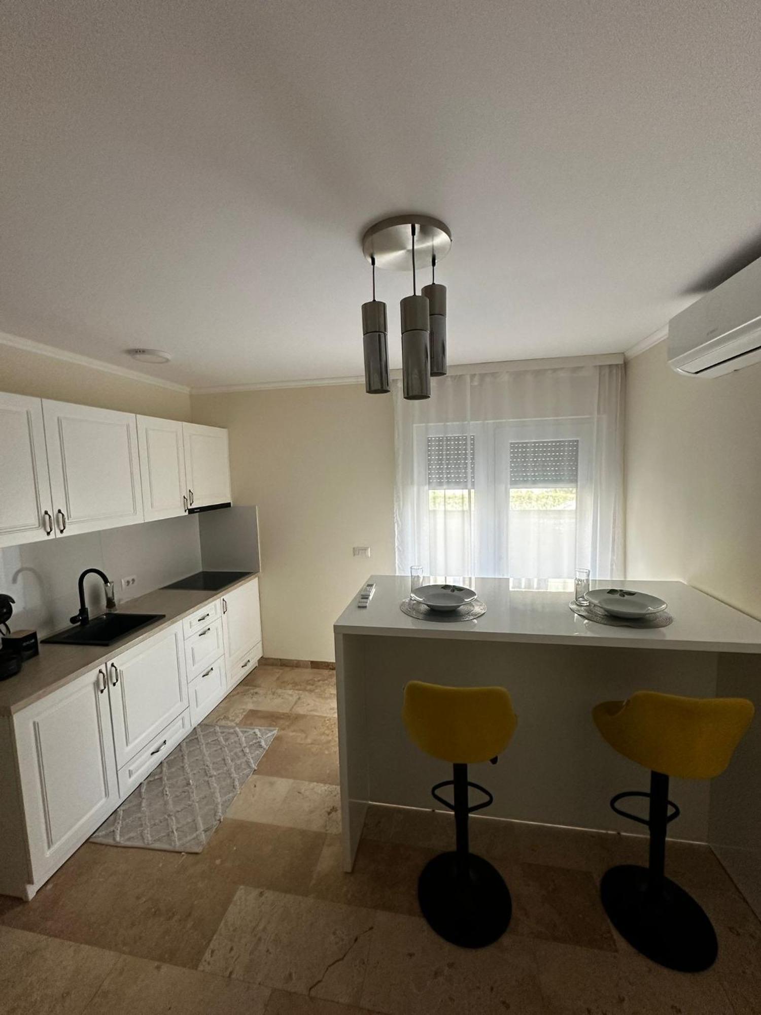 Rmr Luxury Apartaments Timişoara Exteriör bild